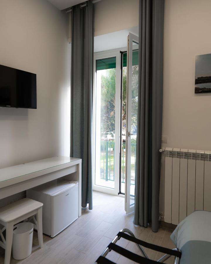 Hotel Dimora Cavour Napoli Esterno foto