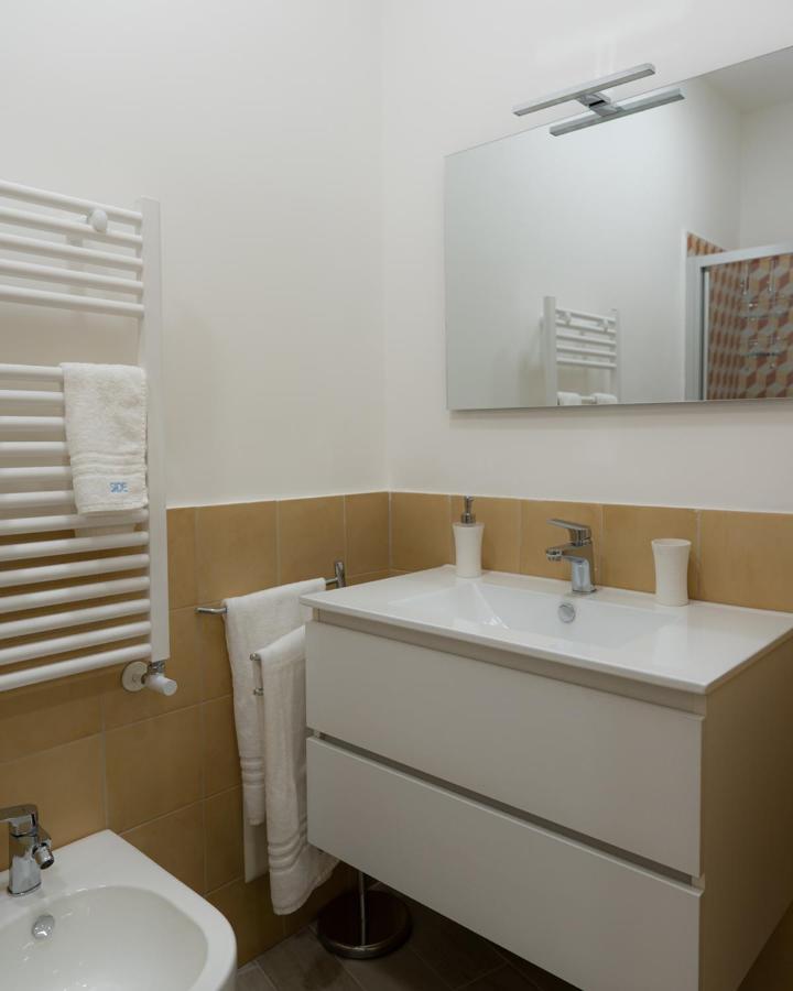 Hotel Dimora Cavour Napoli Esterno foto